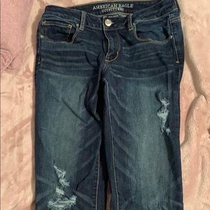 American eagle ripped skinny jeans